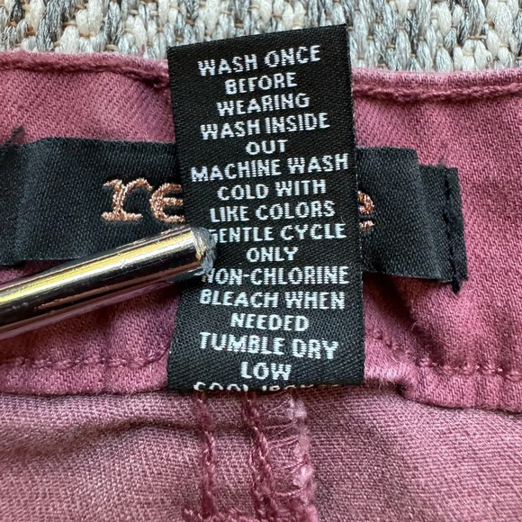 REFUGE Distressed Mauve Skinny Jeans - Size 8 - Picture 8 of 11